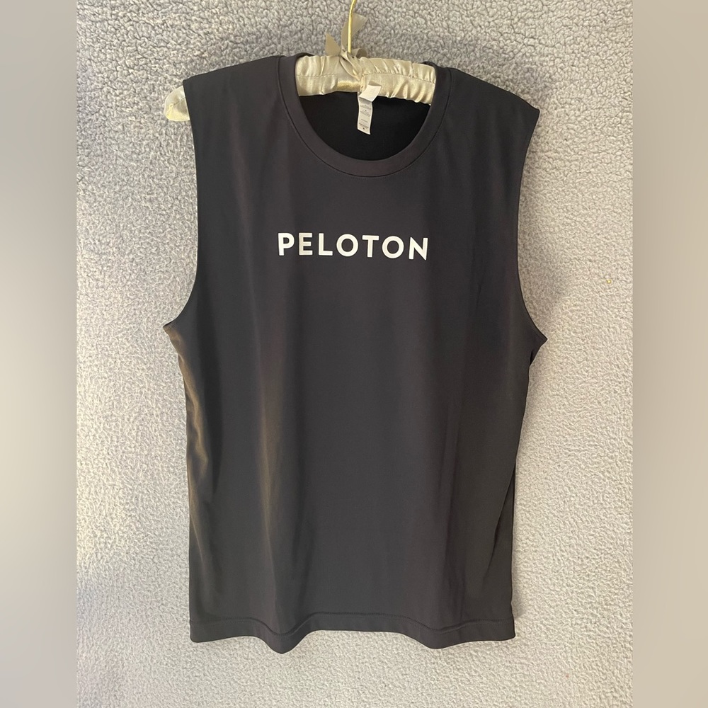Peloton tee activewear high neck black sleeveless tank Medium All sport brand